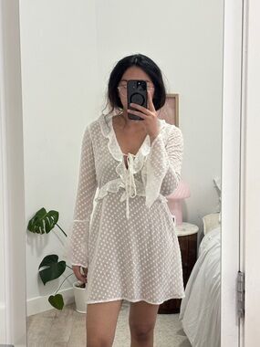 WYLDR White Dot Ruffle Tie-Front Mini Backless Dress